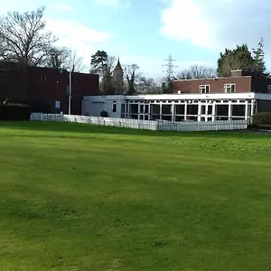 Hooton Golf Club Apartment